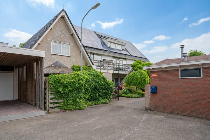 Photo 31 of Oosterstraat 4