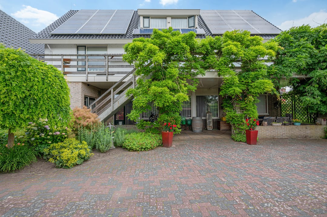 Photo 32 of Oosterstraat 4