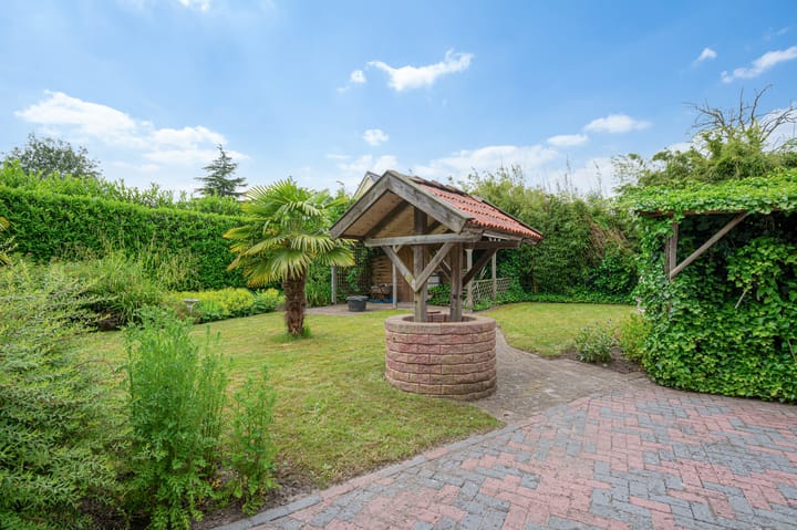 Photo 34 of Oosterstraat 4