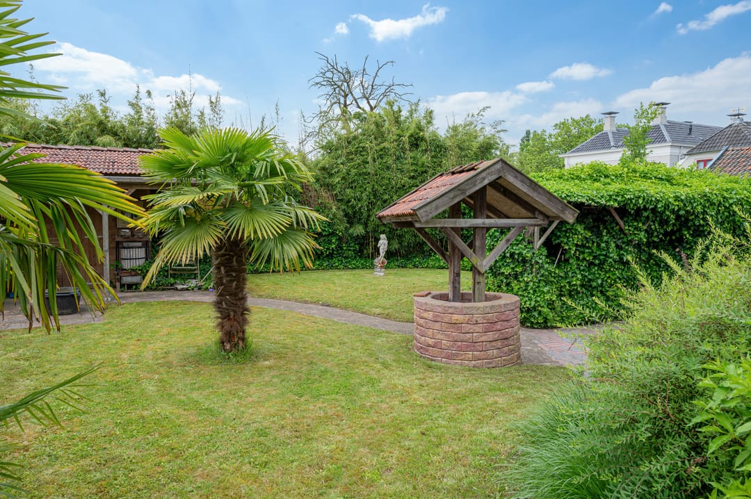 Photo 41 of Oosterstraat 4