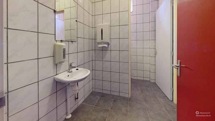 Photo 79 of Oosterstraat 4