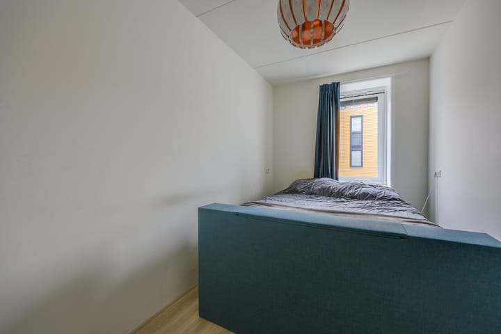 Photo 19 of Makassarweg 24