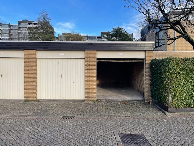 Photo 2 of Tulpentuin 26-G