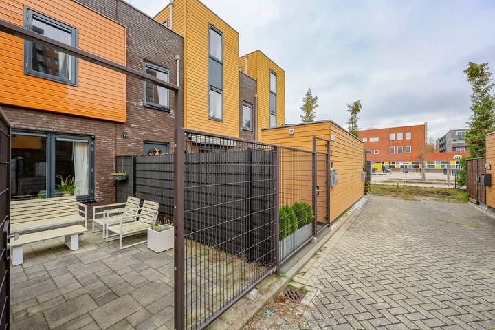 Photo 28 of Makassarweg 24