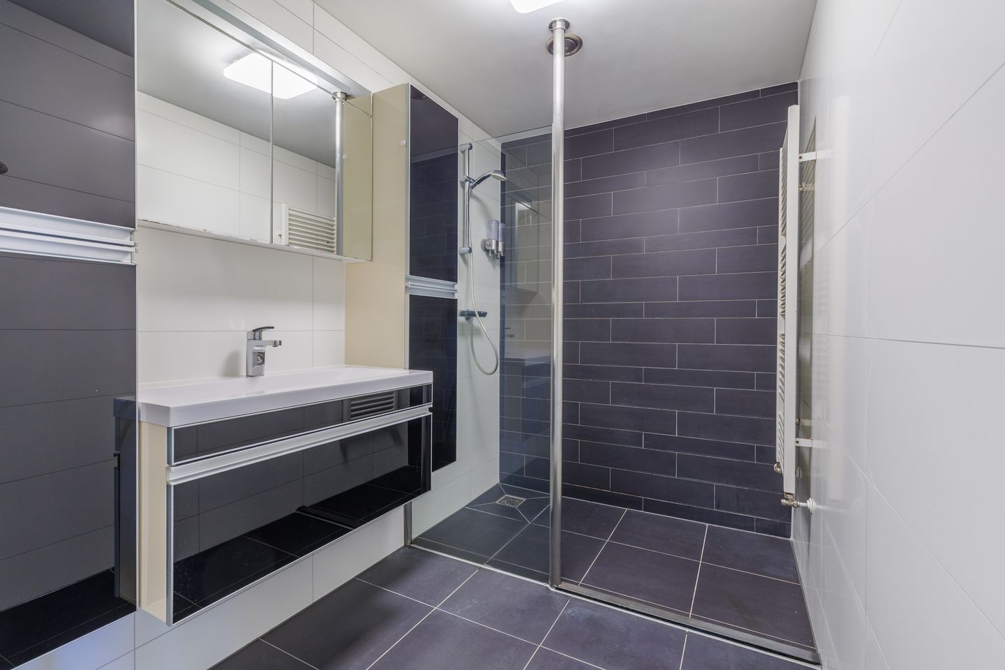 Photo 5 of Stationsstraat 39-A