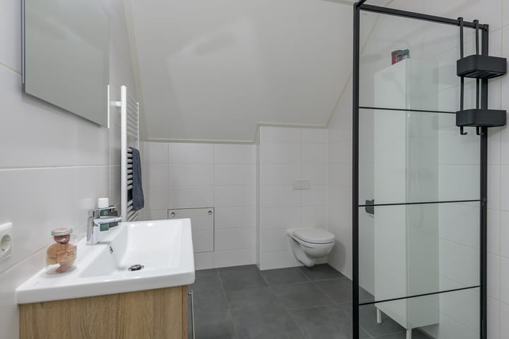 Photo 20 of Dokter J. van Heuvenweg 20