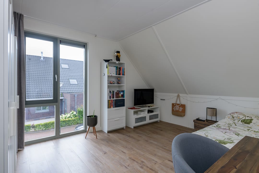 Photo 22 of Dokter J. van Heuvenweg 20