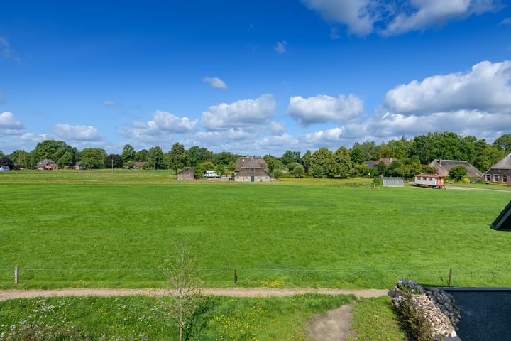 Photo 27 of Dokter J. van Heuvenweg 20