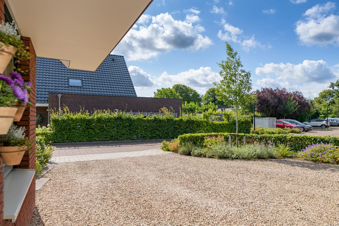 Photo 28 of Dokter J. van Heuvenweg 20