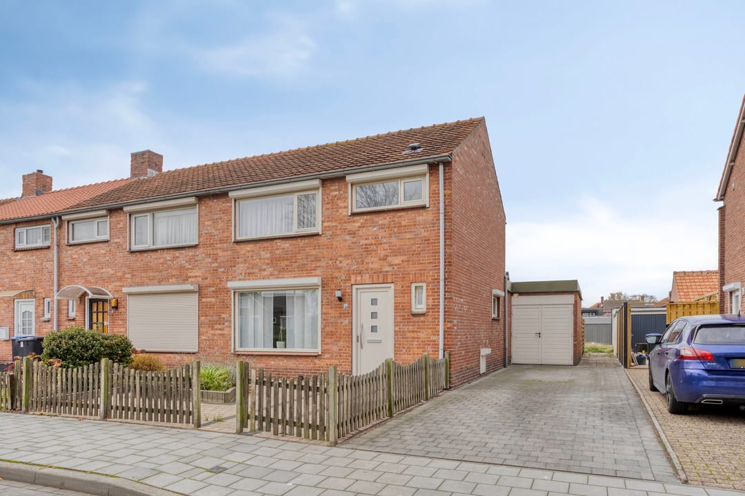 Foto 1 van Pastoor Schetsstraat 1-B