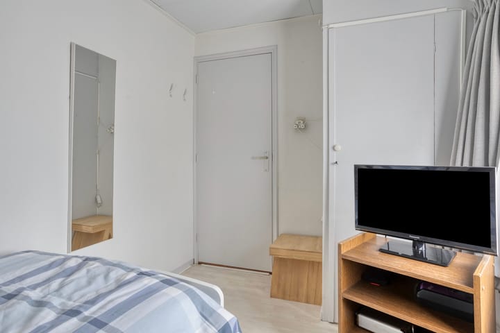 Photo 16 of Pastoor Schetsstraat 1-B