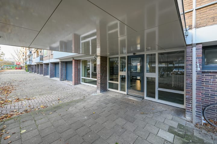 Photo 7 of Burgemeester Caan van Necklaan 540