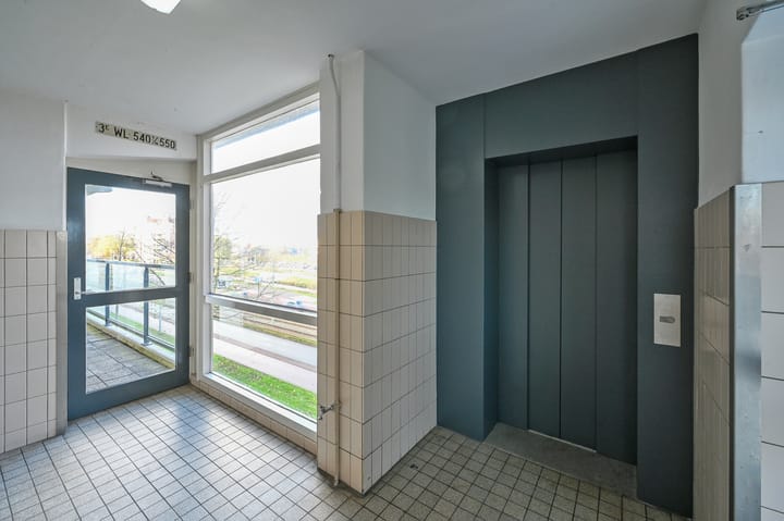 Photo 9 of Burgemeester Caan van Necklaan 540