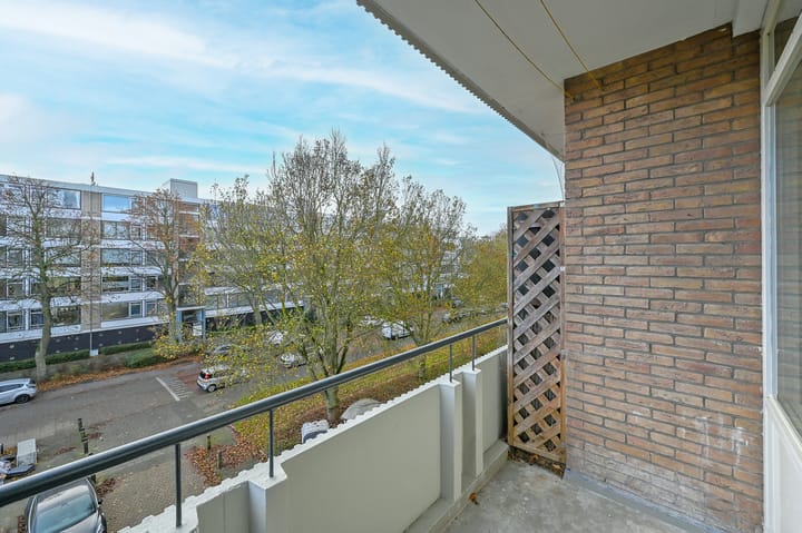 Photo 22 of Burgemeester Caan van Necklaan 540