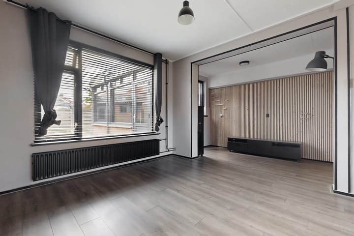 Photo 15 of Kerkweg 10