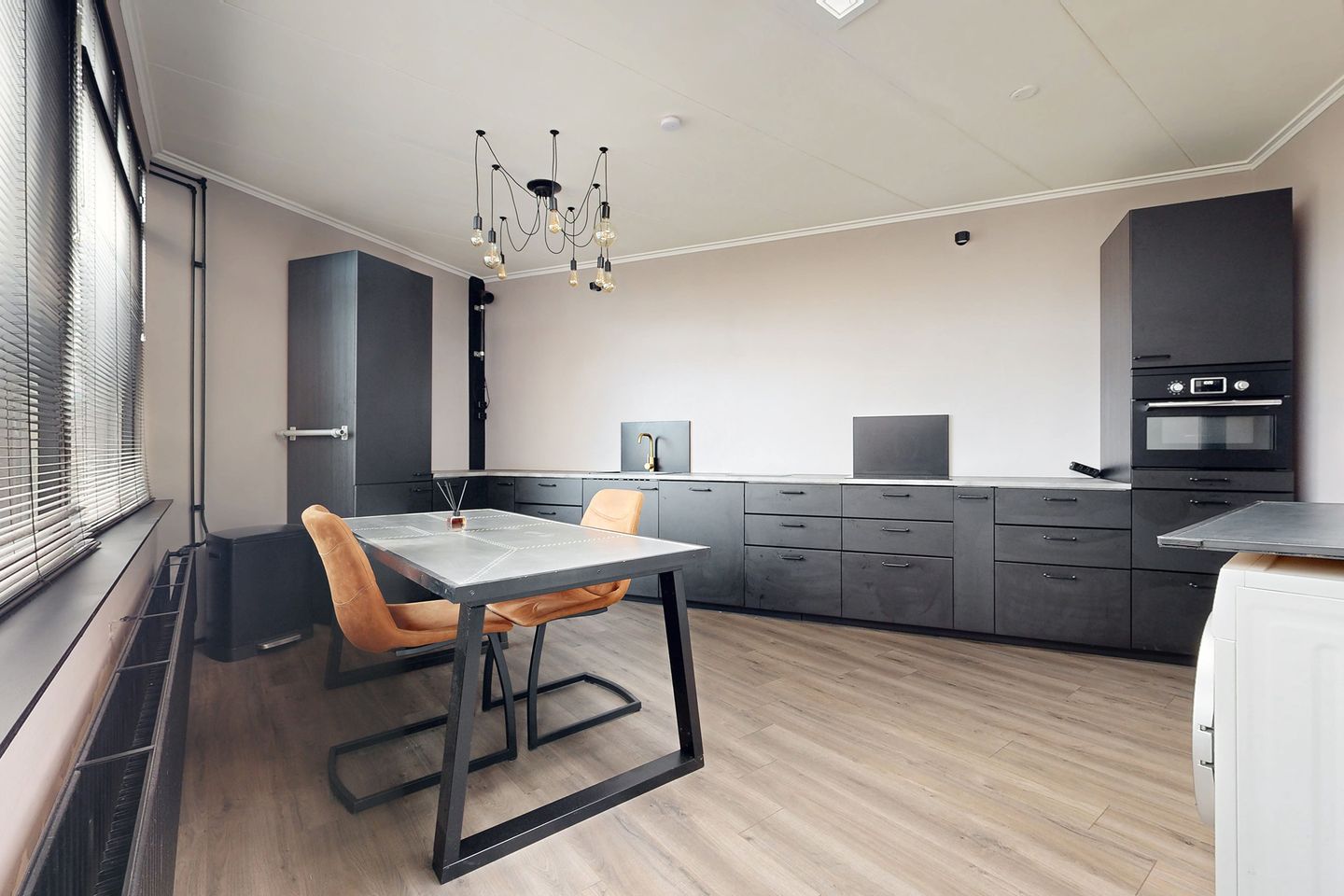 Foto 34 van Kerkweg 10