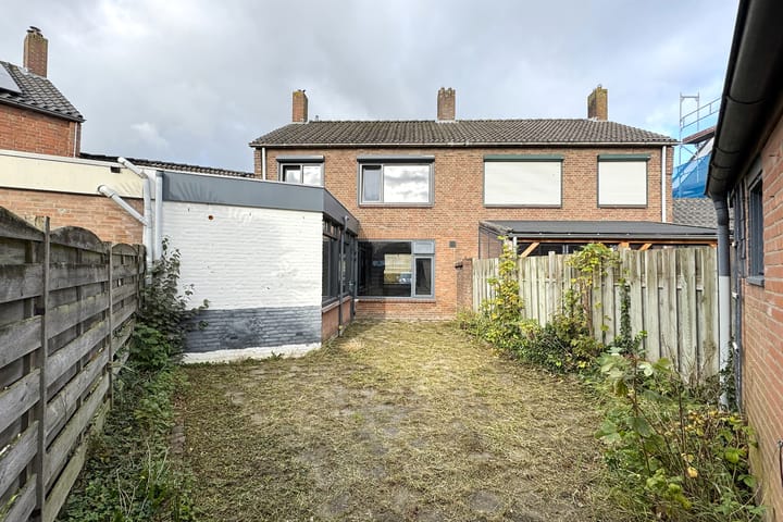 Photo 54 of Kerkweg 10