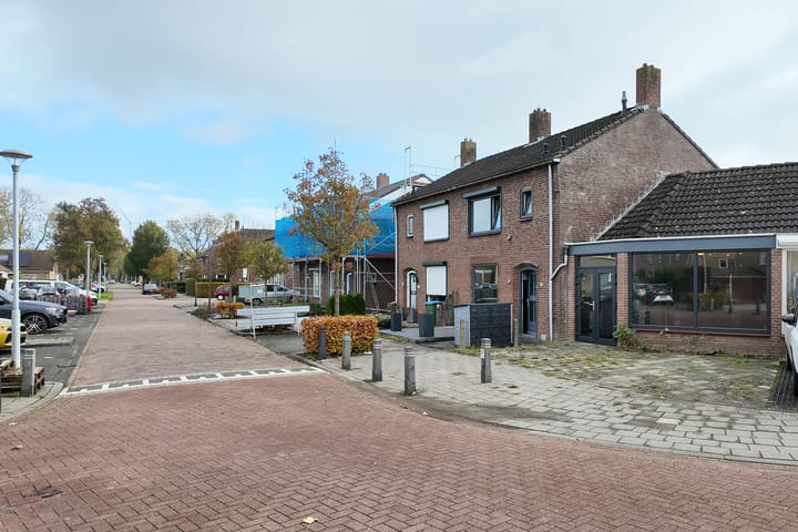 Photo 55 of Kerkweg 10