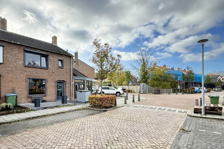 Photo 61 of Kerkweg 10