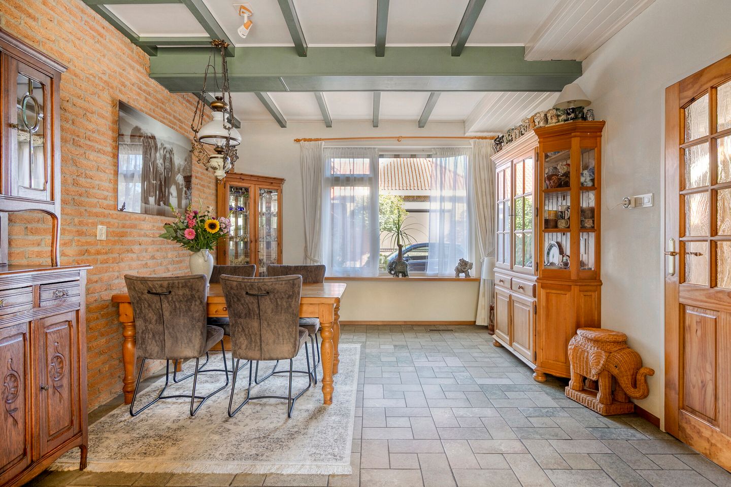 Photo 10 of Prins Hendrikstraat 17