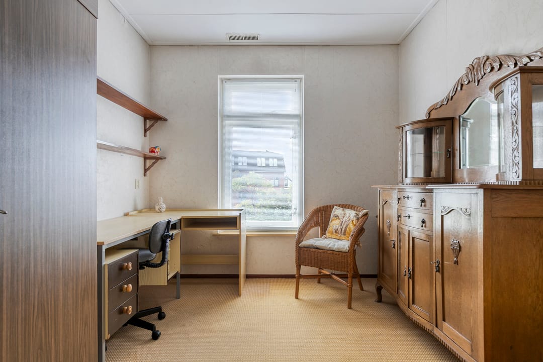 Photo 32 of Prins Hendrikstraat 17