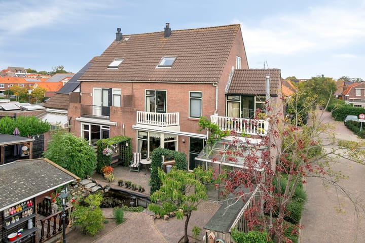 Photo 40 of Prins Hendrikstraat 17