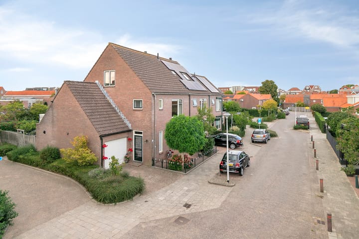 Photo 49 of Prins Hendrikstraat 17