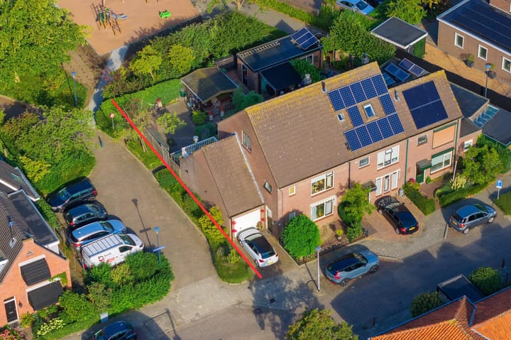 Photo 51 of Prins Hendrikstraat 17