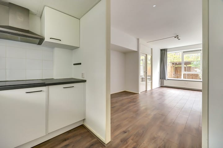 Photo 12 of Burgemeester Stulemeijerlaan 11