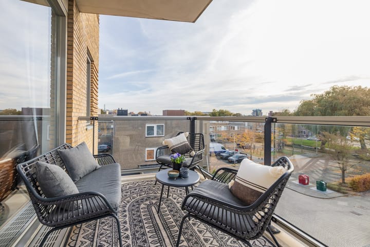 Foto 5 van Jan van Goyenplein 65