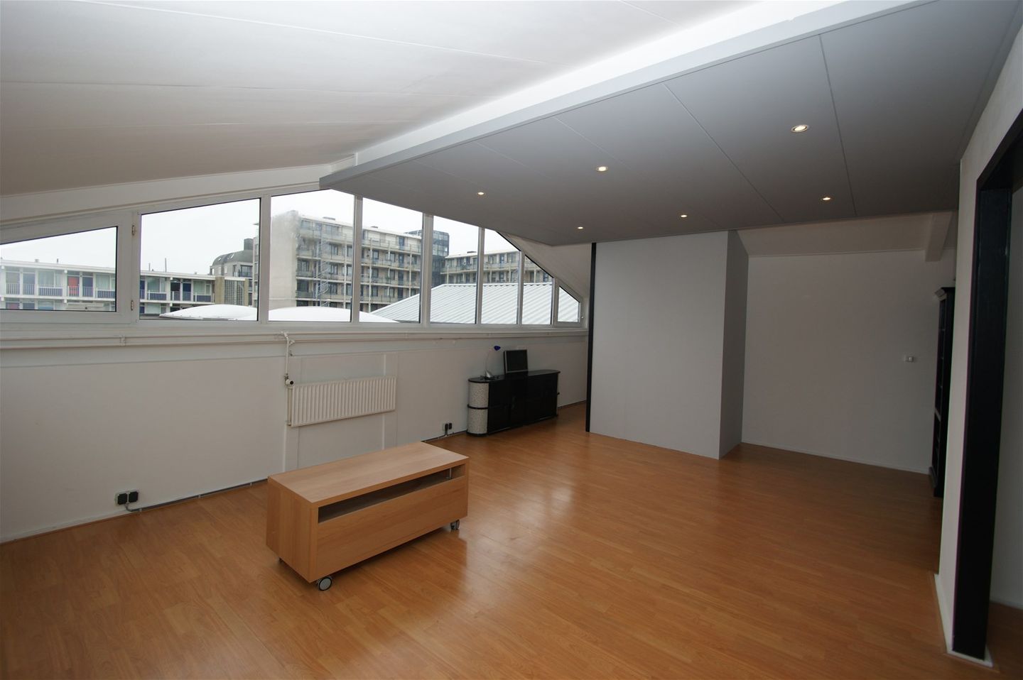 Bekijk foto 1 van Dennenlaan 20