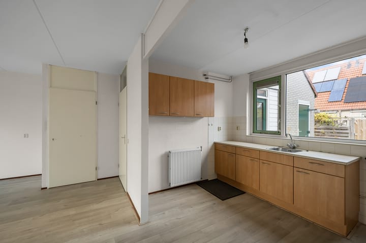 Photo 2 of J. Kruijverstraat 40