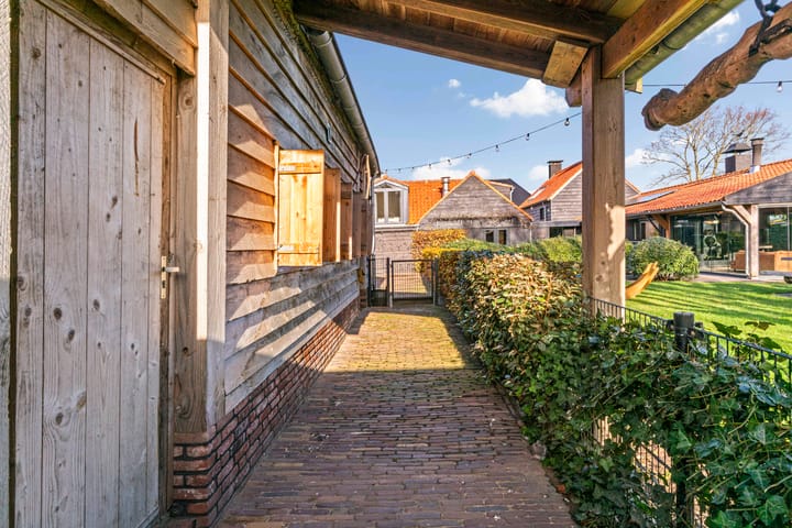 Photo 46 of Visweg 71