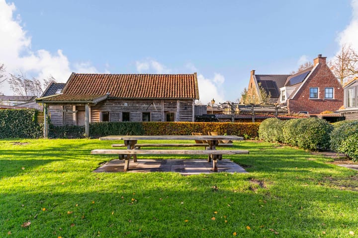 Photo 69 of Visweg 71