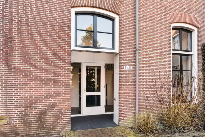 Photo 5 of Muntplein 15