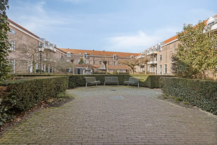 Photo 21 of Muntplein 15