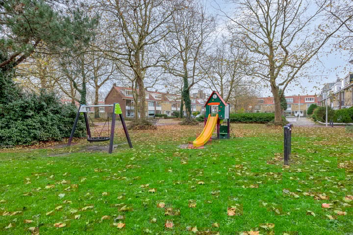 Photo 33 of Joseph Haydnlaan 72