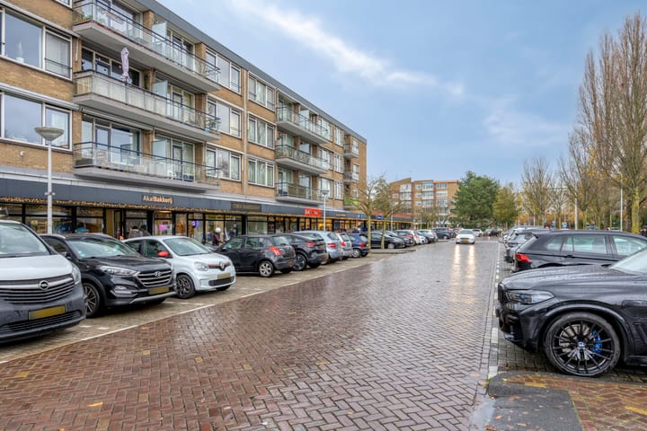 Photo 35 of Joseph Haydnlaan 72