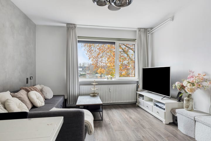 Photo 2 of Joseph Haydnlaan 72