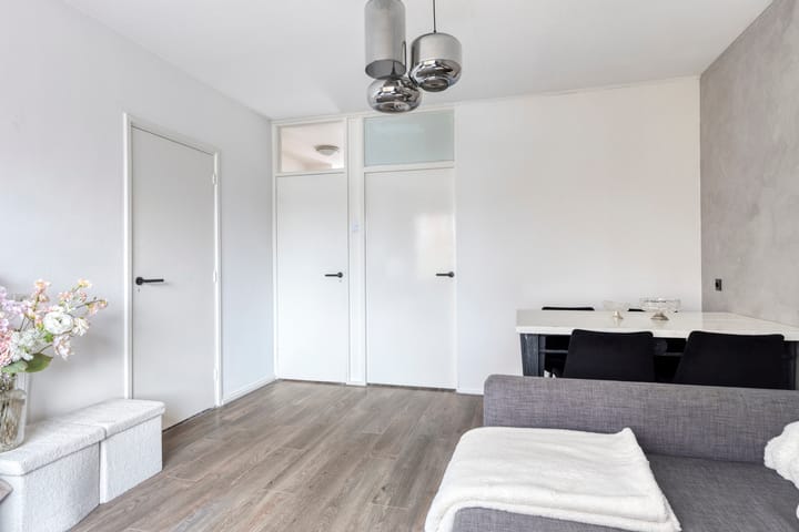 Photo 11 of Joseph Haydnlaan 72