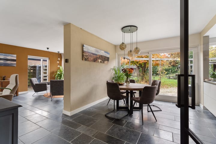 Photo 10 of Muidergouw 14