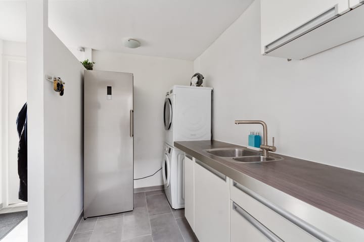 Photo 30 of Muidergouw 14