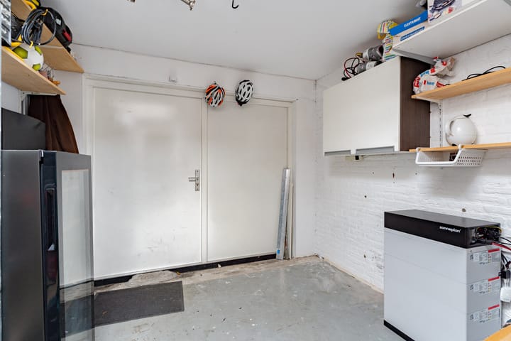 Photo 33 of Muidergouw 14