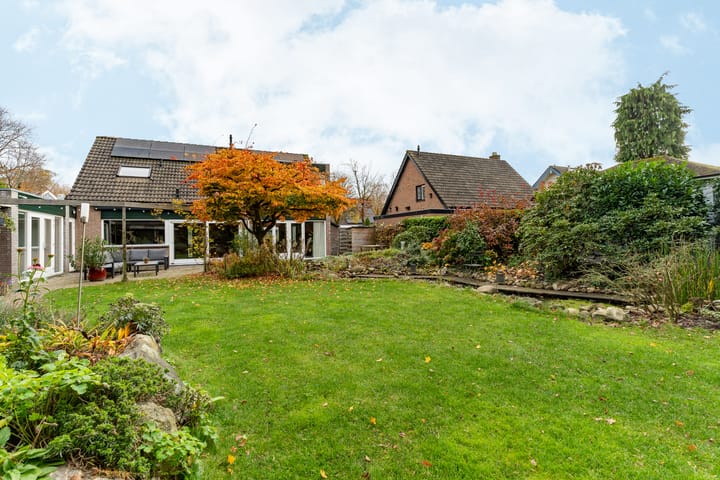 Photo 65 of Muidergouw 14