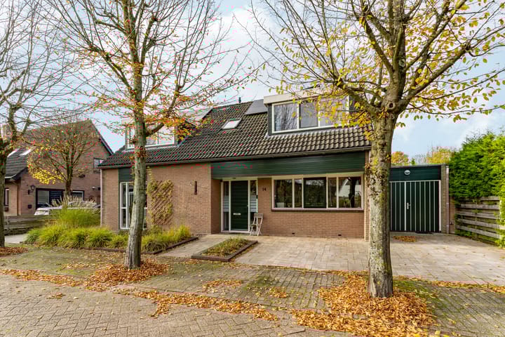 Photo 72 of Muidergouw 14