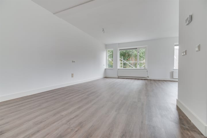 Foto 3 van Van der Lindenlaan 61