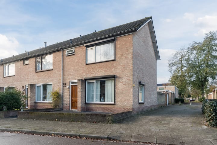 Photo 2 of Beringstraat 20