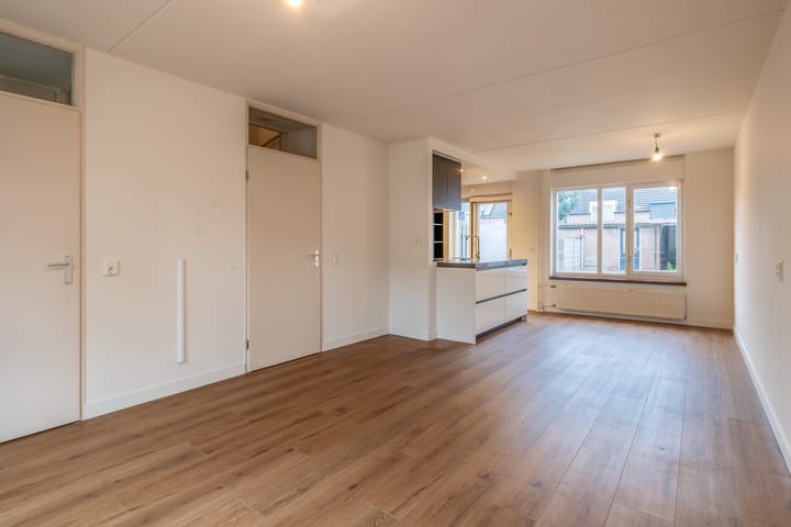 Photo 2 of Bingelradestraat 26