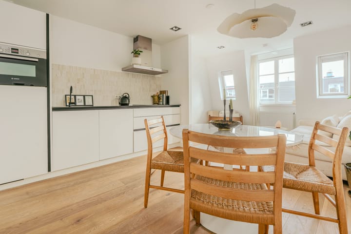 Photo 9 of Kinkerstraat 318-4