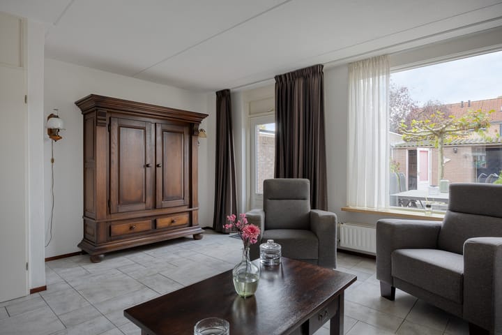 Photo 6 of Doesburgstraat 27